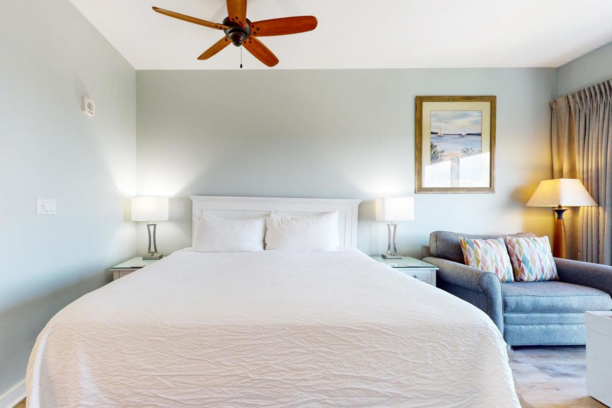 Luau Condos II Destin Room photo
